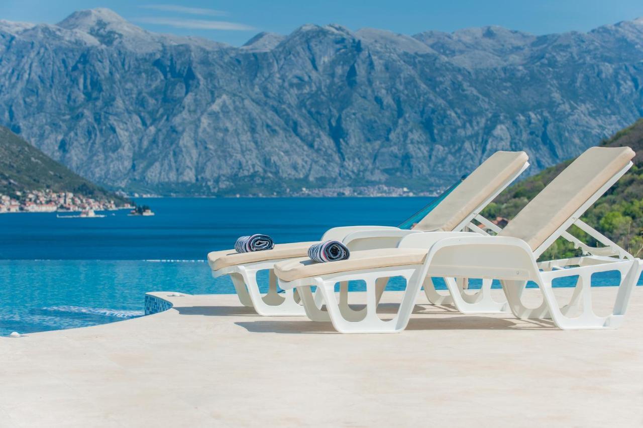 Lavender Bay Apartment C23 Kotor Exteriör bild